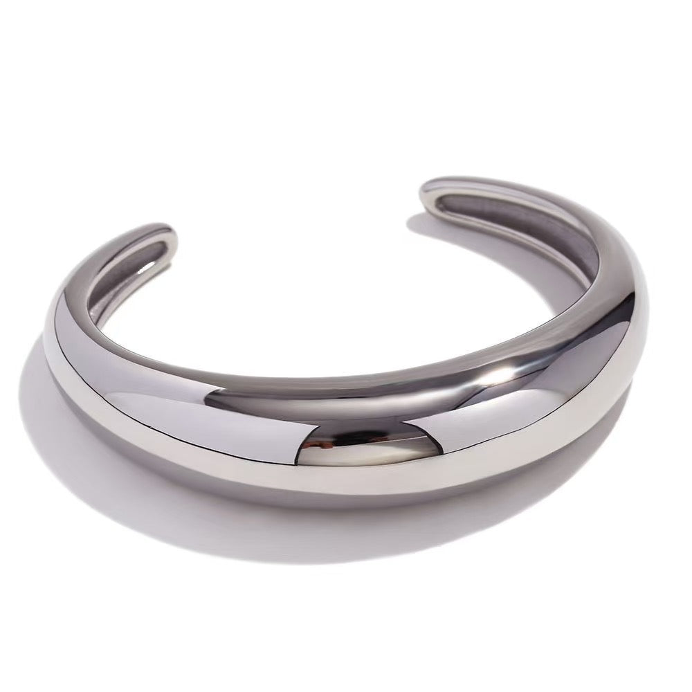 Pao Bangle